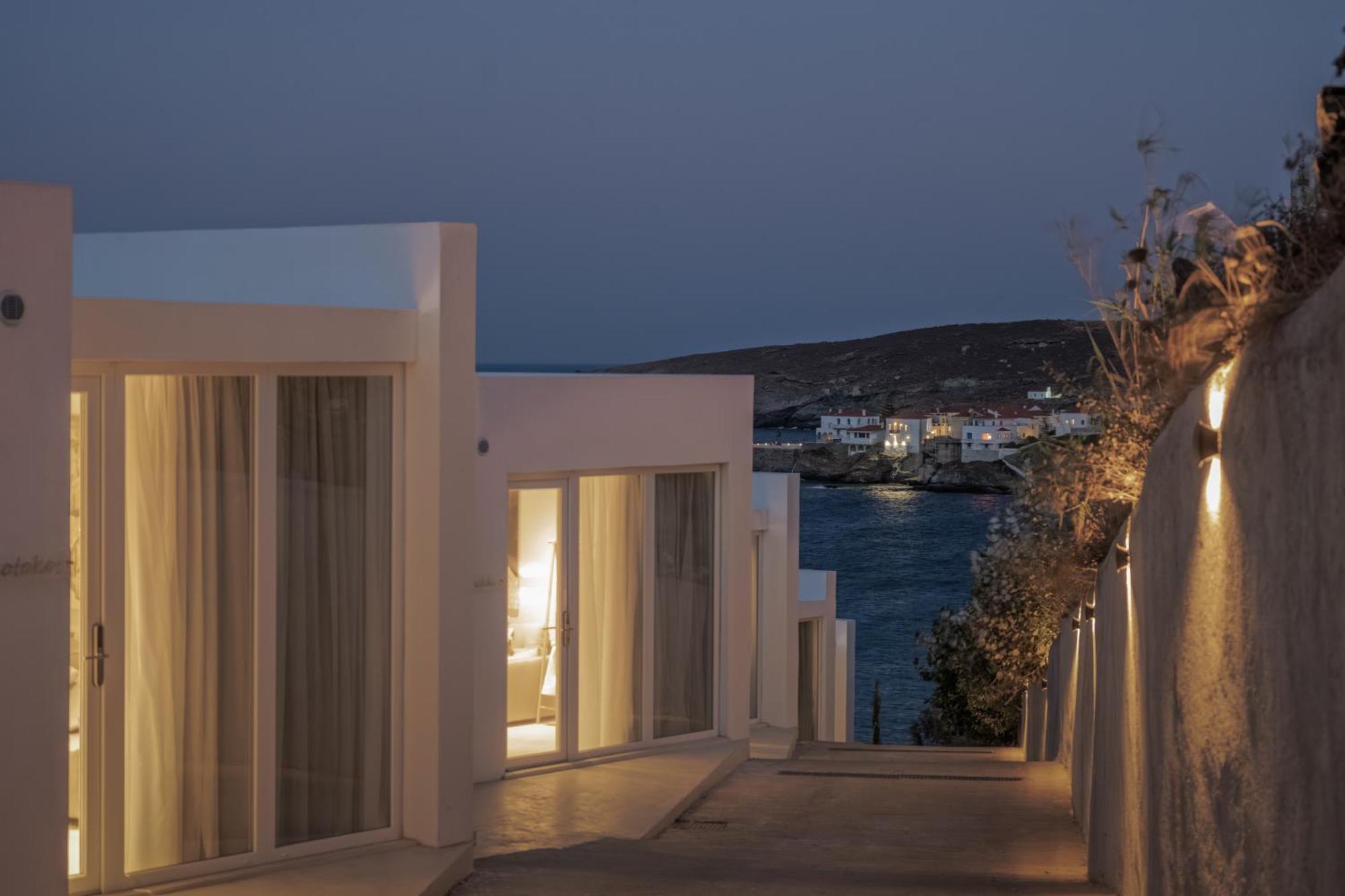 Golden Vista, Beachfront Suites By Explore Andros Екстериор снимка